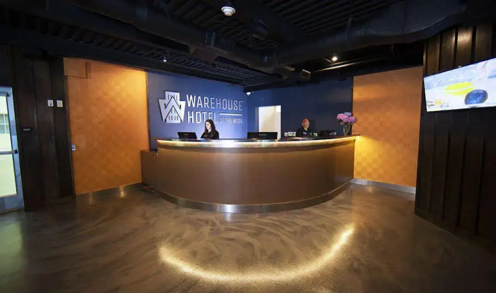 Warehouse Hotel - Général