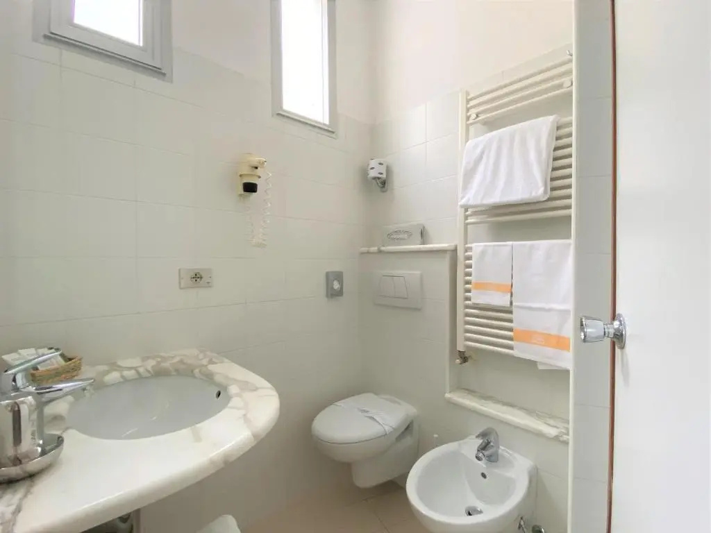 Hotel Tirreno - Chambres