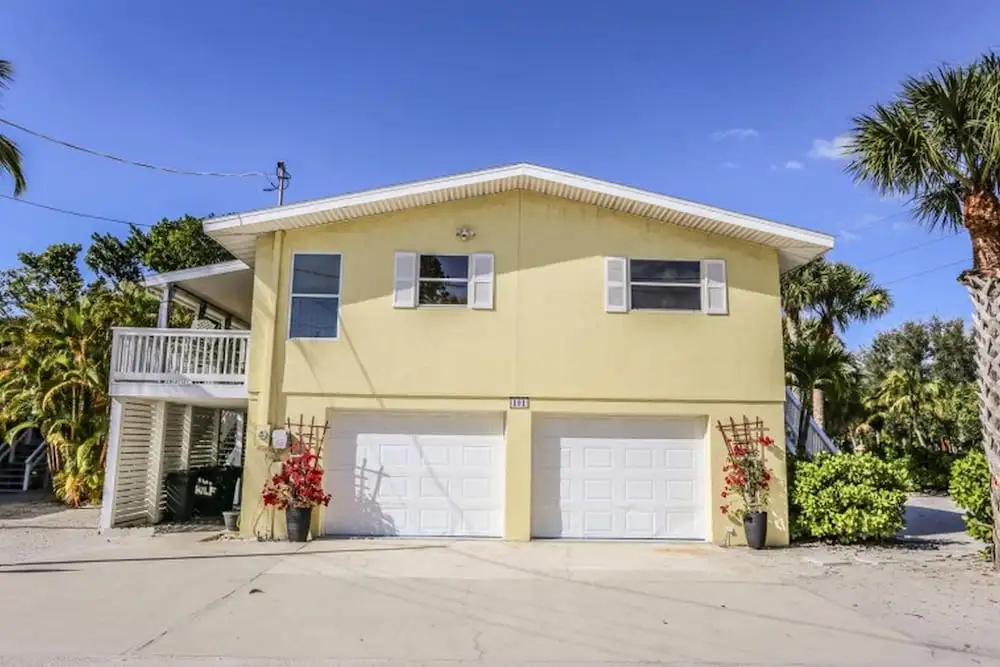 101 Gulf Drive