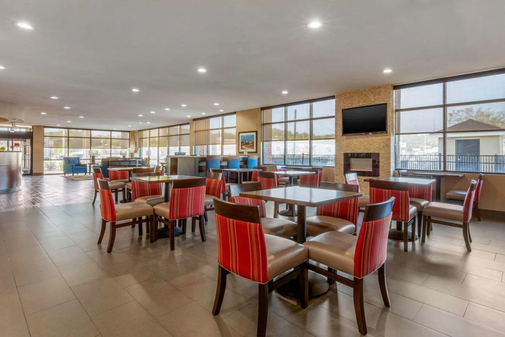 Hotel photo 30