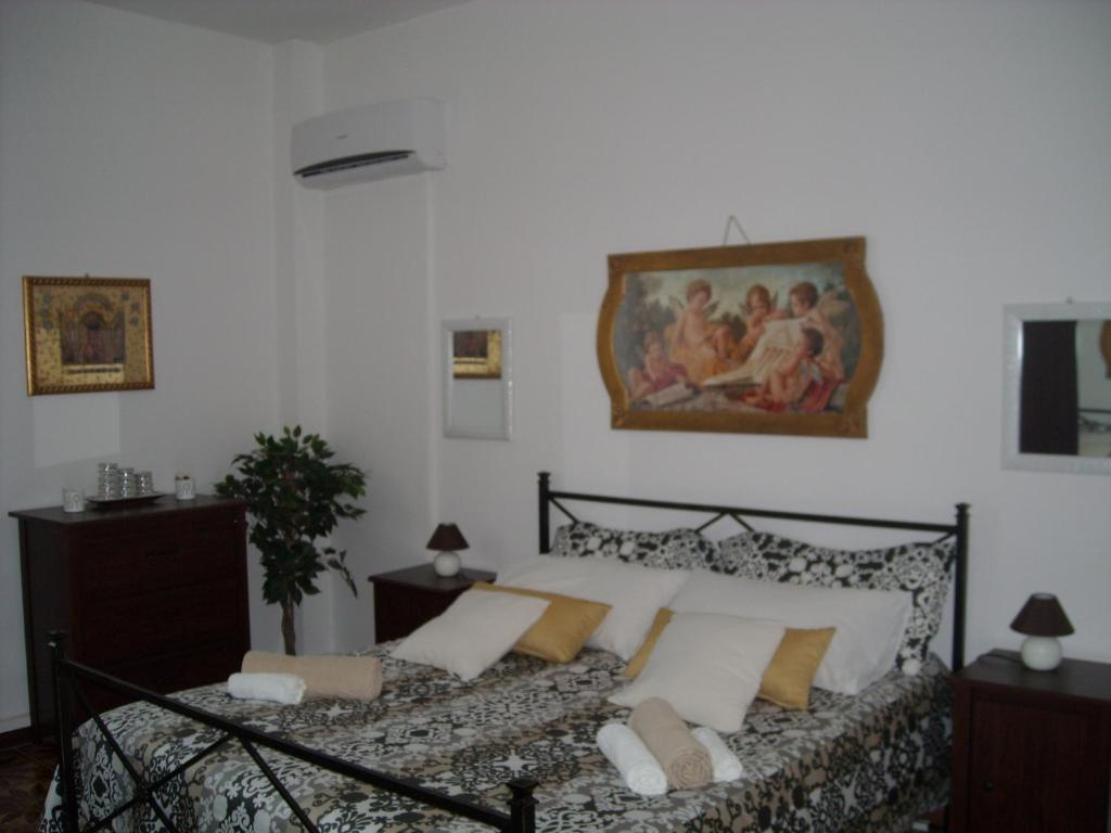 Standard Double room with sea view (full double bed)