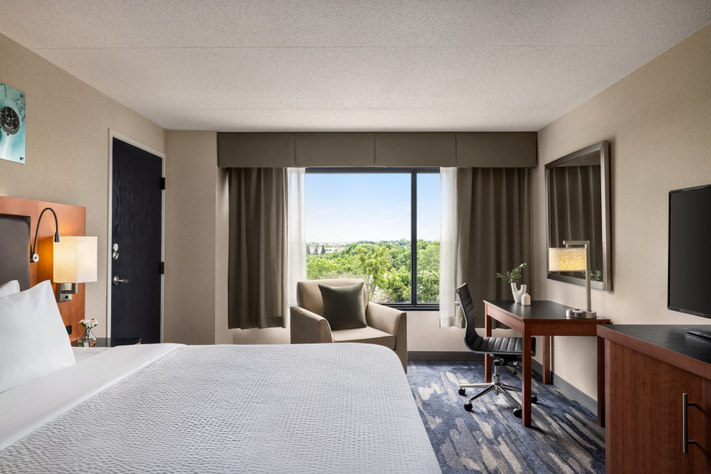 Crowne Plaza Auburn Hills by IHG - Général
