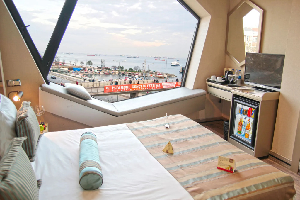 Отель Portwort Hotel в Стамбуле