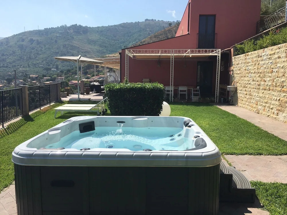 Villa Angela