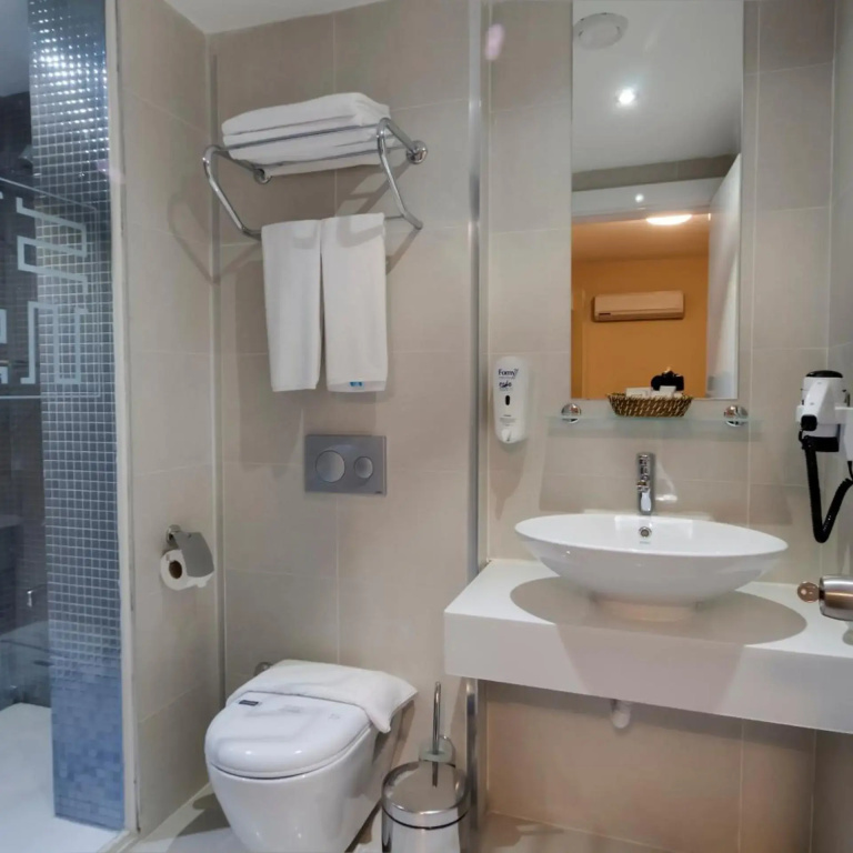 Hotel photo 25