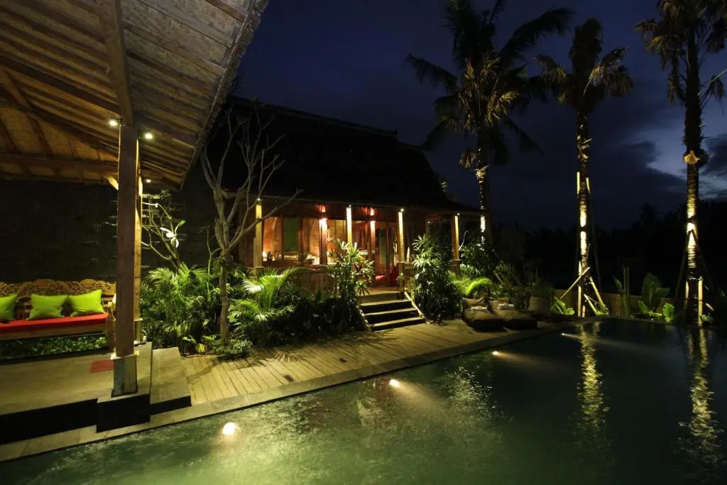 Deluxe Villa