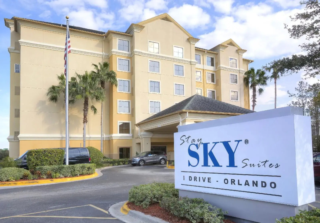 staySky Suites - I Drive Orlando