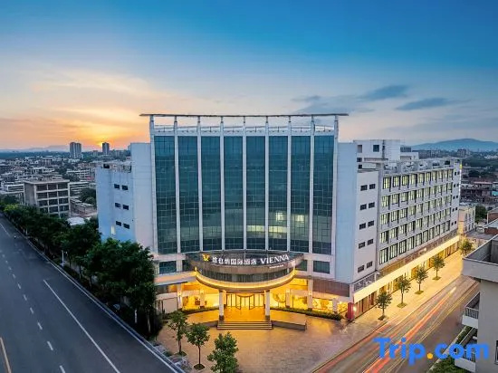 Vienna International Hotel · Yonghe Branch, Wuli Industrial Zone, Quanzhou South Railway Station in Quanzhou