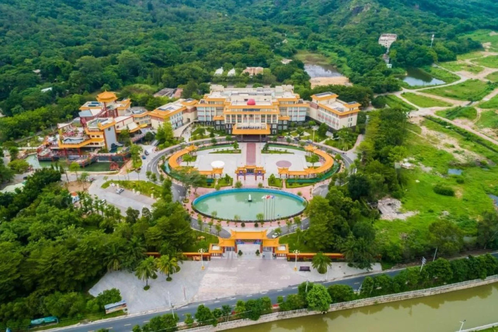 Chaozhou Taian Tang Ruiting Western Suburb Hot Spring Hotel - фото 7