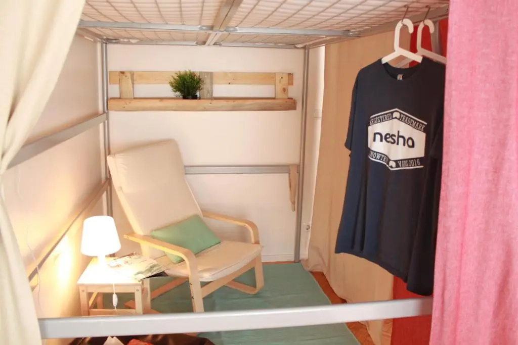 Nesha Guesthouse Lisbon - Chambres