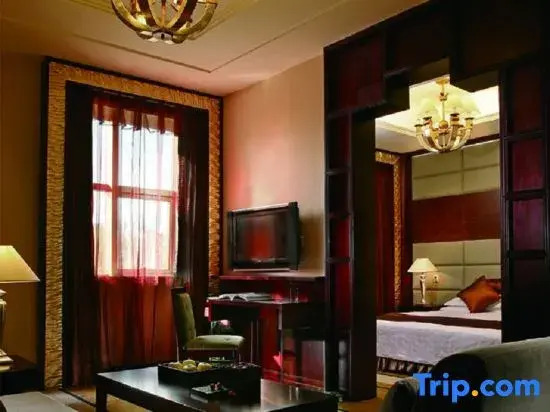 Люкс Deluxe в Dunhuang Hotel