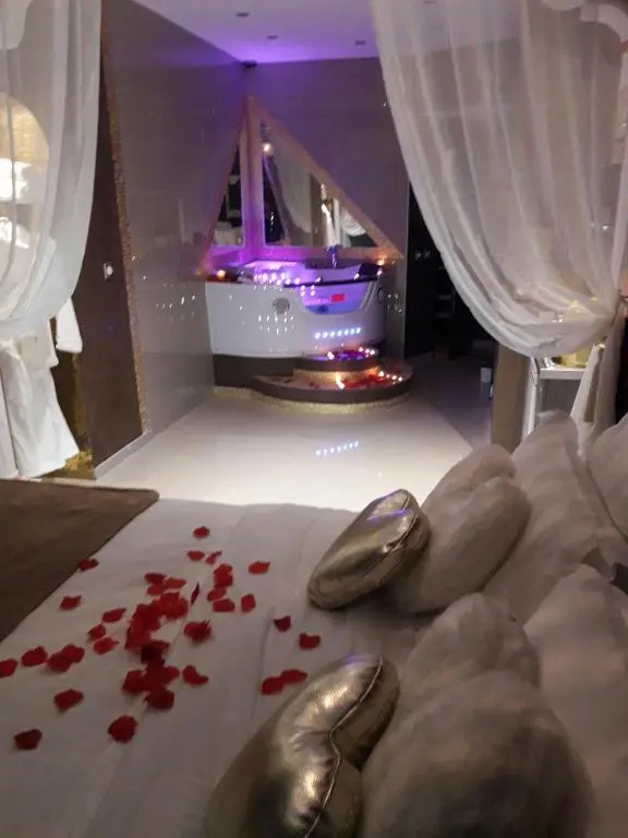 Le Love Spa - Chambres