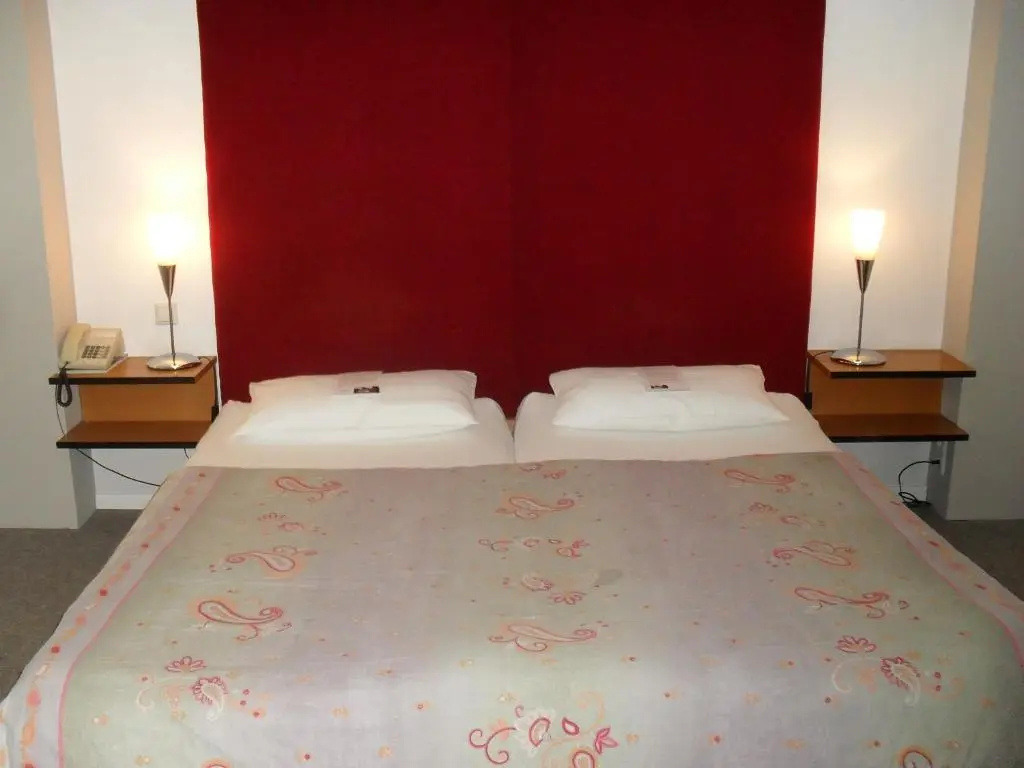 Hotel Am Fluss - Chambres