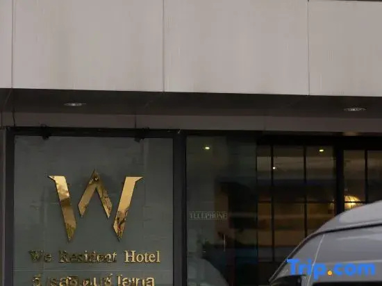 We resident Hotel