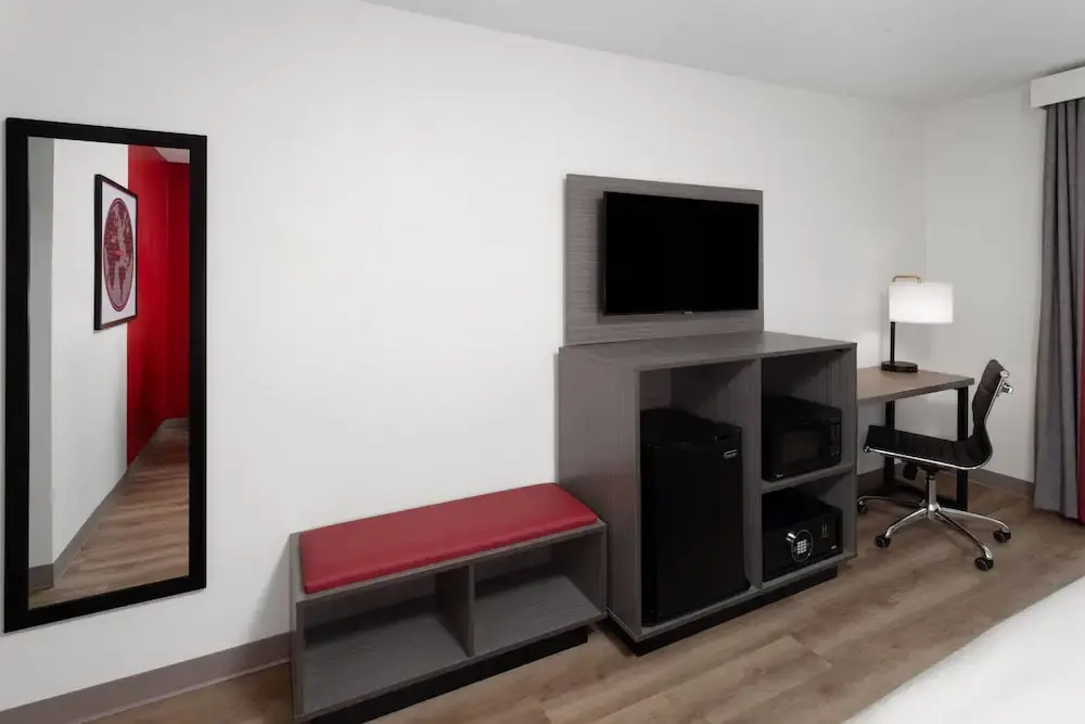 Ramada by Wyndham Milwaukee - Chambres