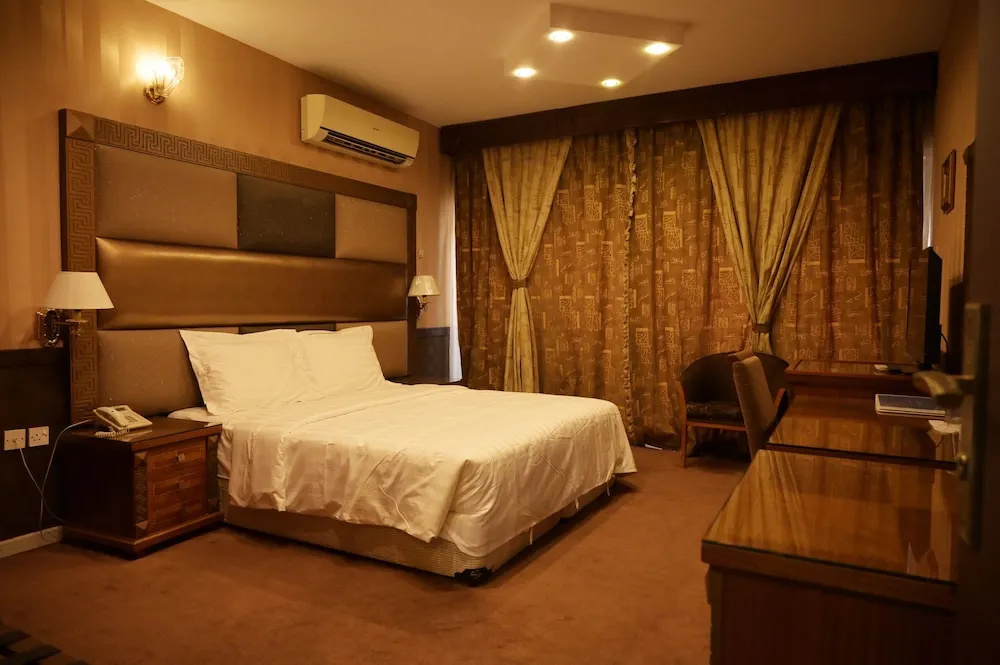 Abjad Crown Hotel - Chambres