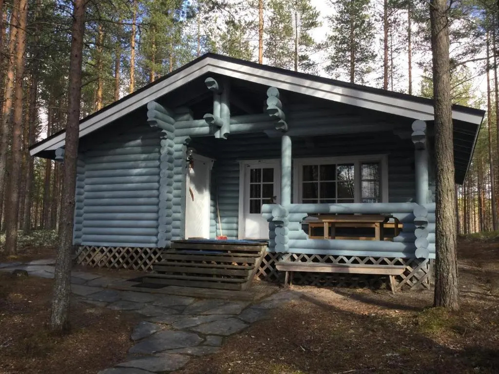 1 Bedroom Cottage with lake view