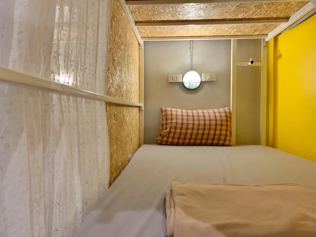 Bed in Dorm (female dorm)