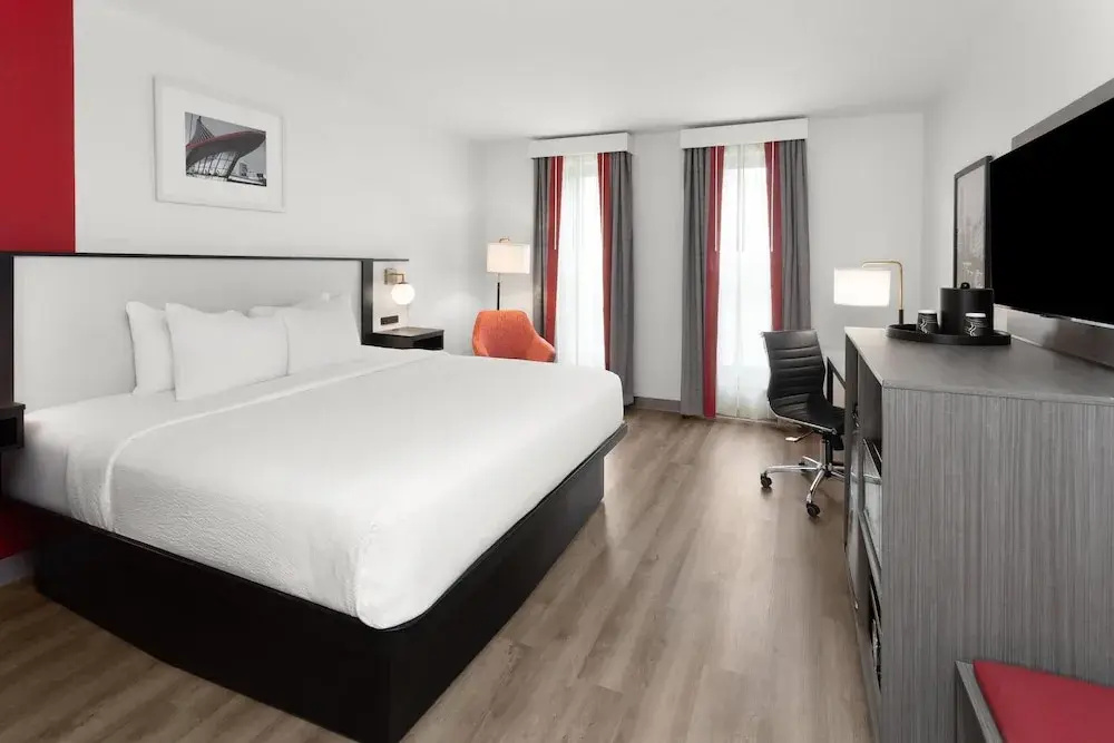 Ramada by Wyndham Milwaukee - Chambres