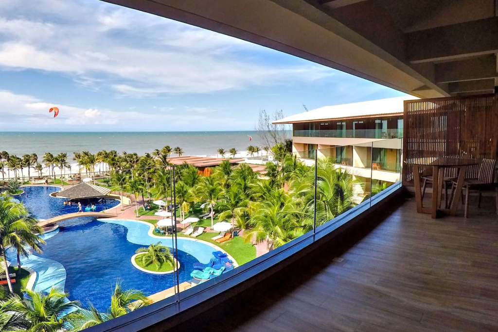 Beach & Waterfront