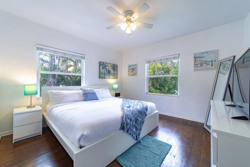 The Blue Parrot — фото 2