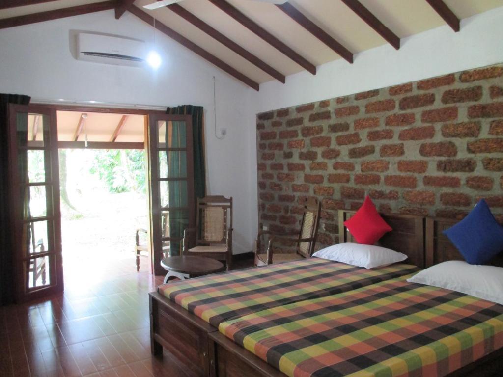 Kumbukgahawatta Hotel