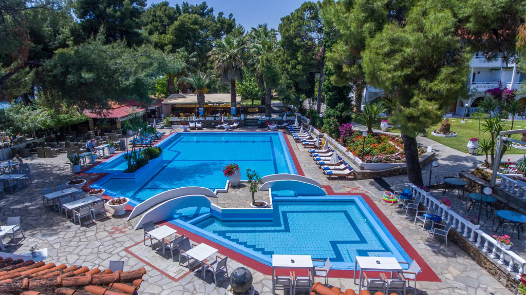 Porfi Beach Hotel - Général
