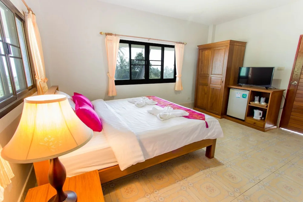 Standard Double room with balcony and with pool view (full double bed)