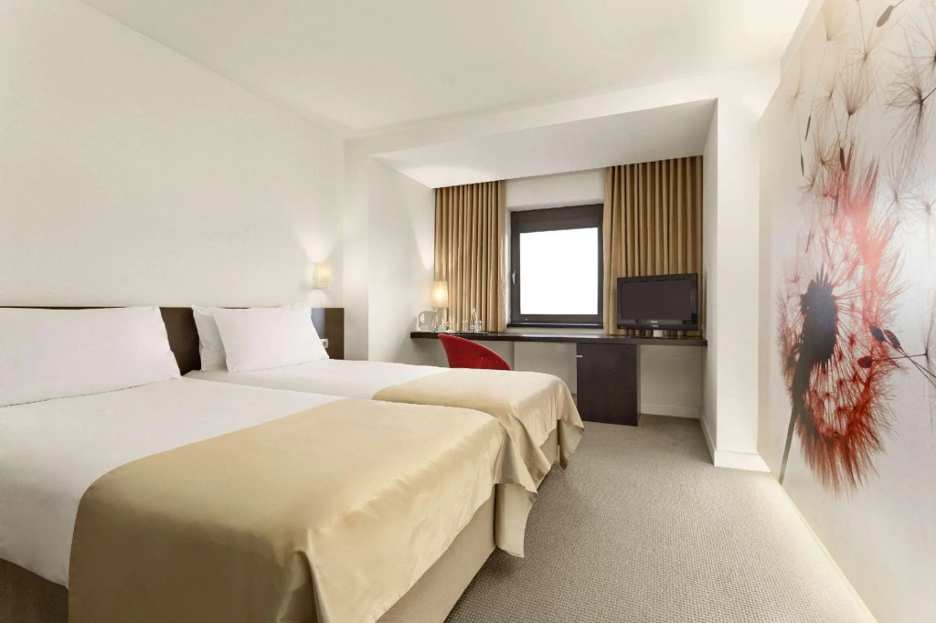 Double room (twin beds)