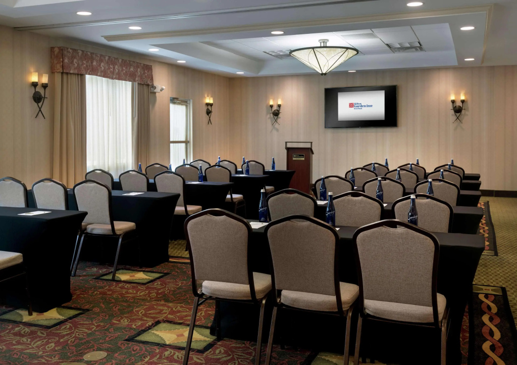 Hilton Garden Inn Riverhead - фото 23