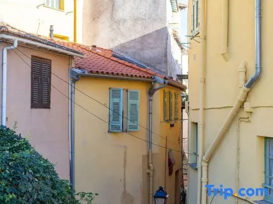 The Golden Palm in Menton up to 4 guests