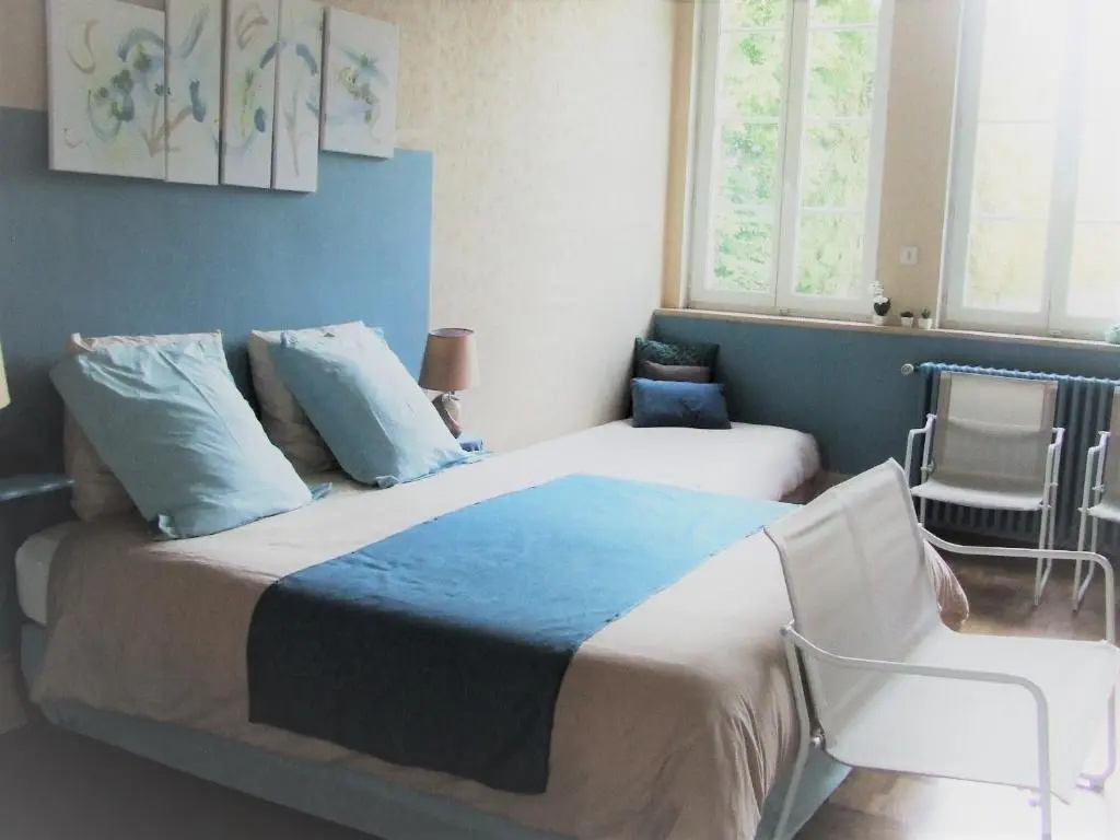 Voir la photo 2 — chambre d'hôtes du Valvion