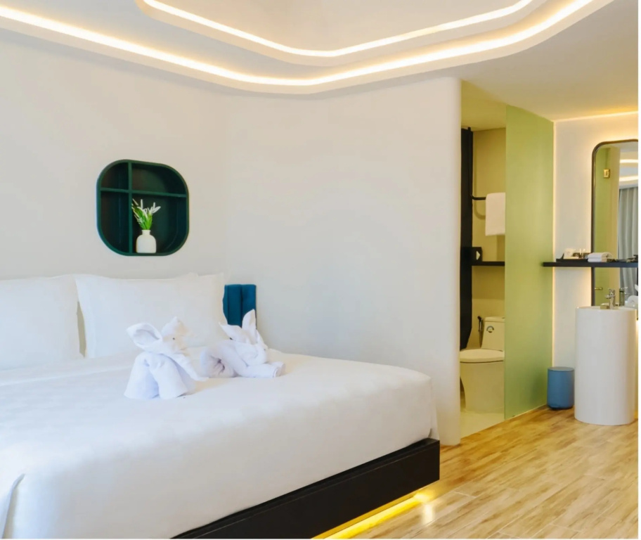 Superior Double room (full double bed)