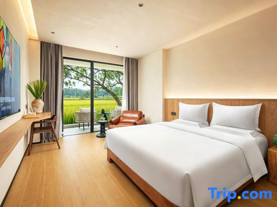 Standard room with balcony