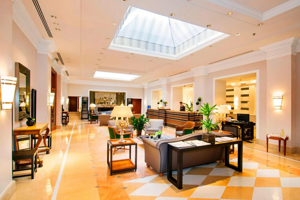 Lobby & Reception