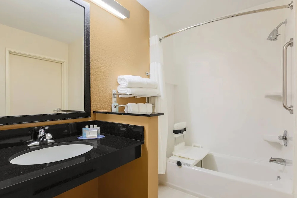 Fairfield Inn & Suites Houston Humble - Chambres
