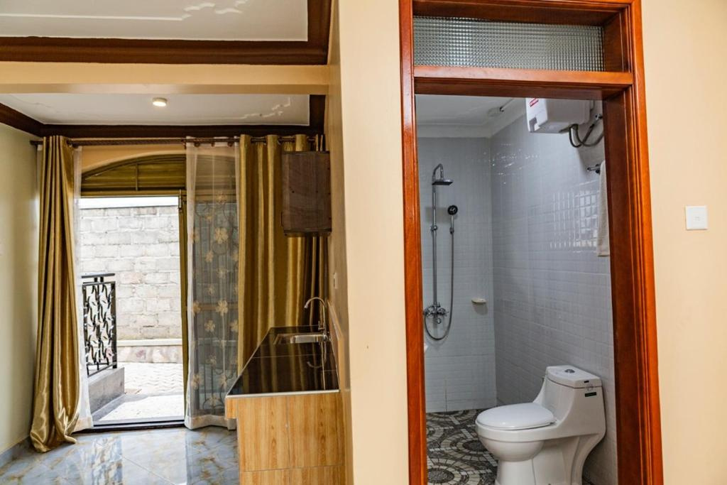 Deluxe Double room (full double bed)