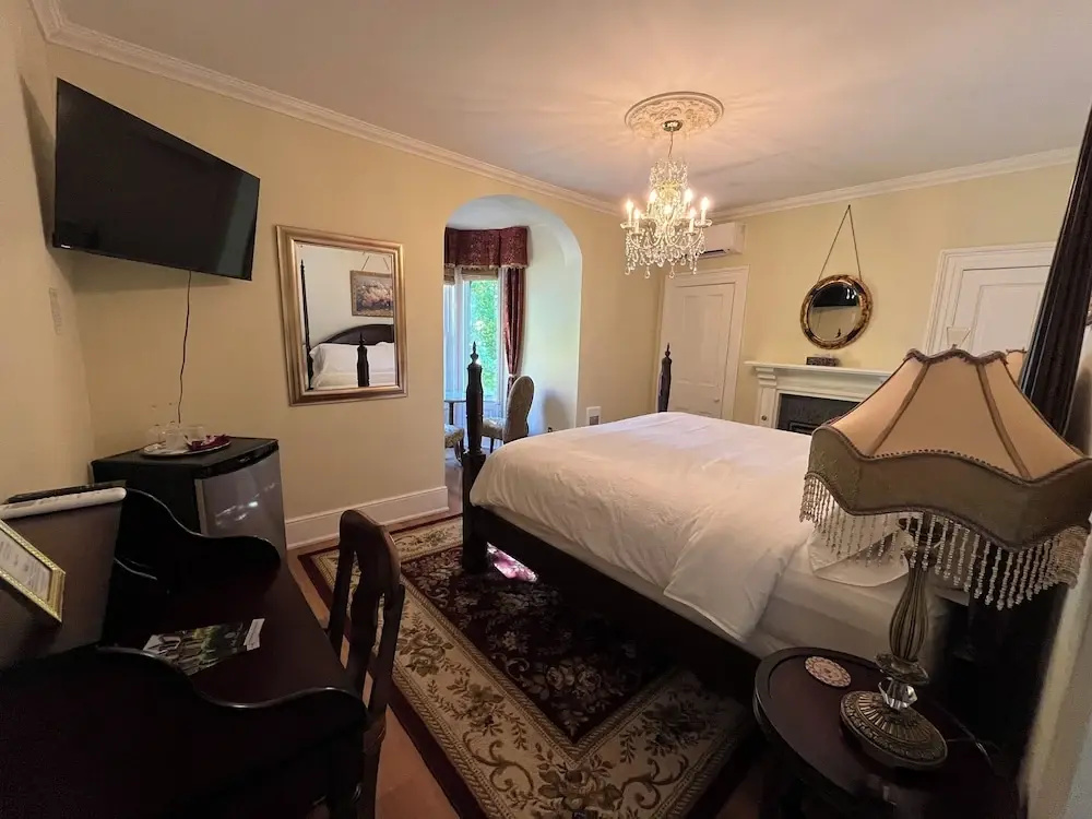 Luxury Double room with ocean view (full double bed)