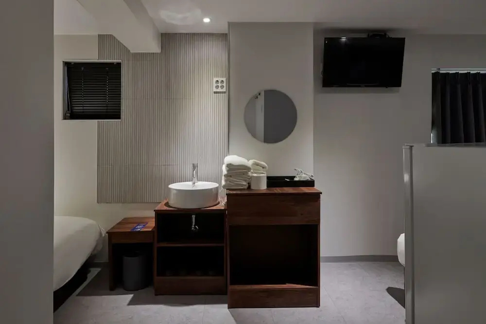 Standard Double Family room (twin beds)