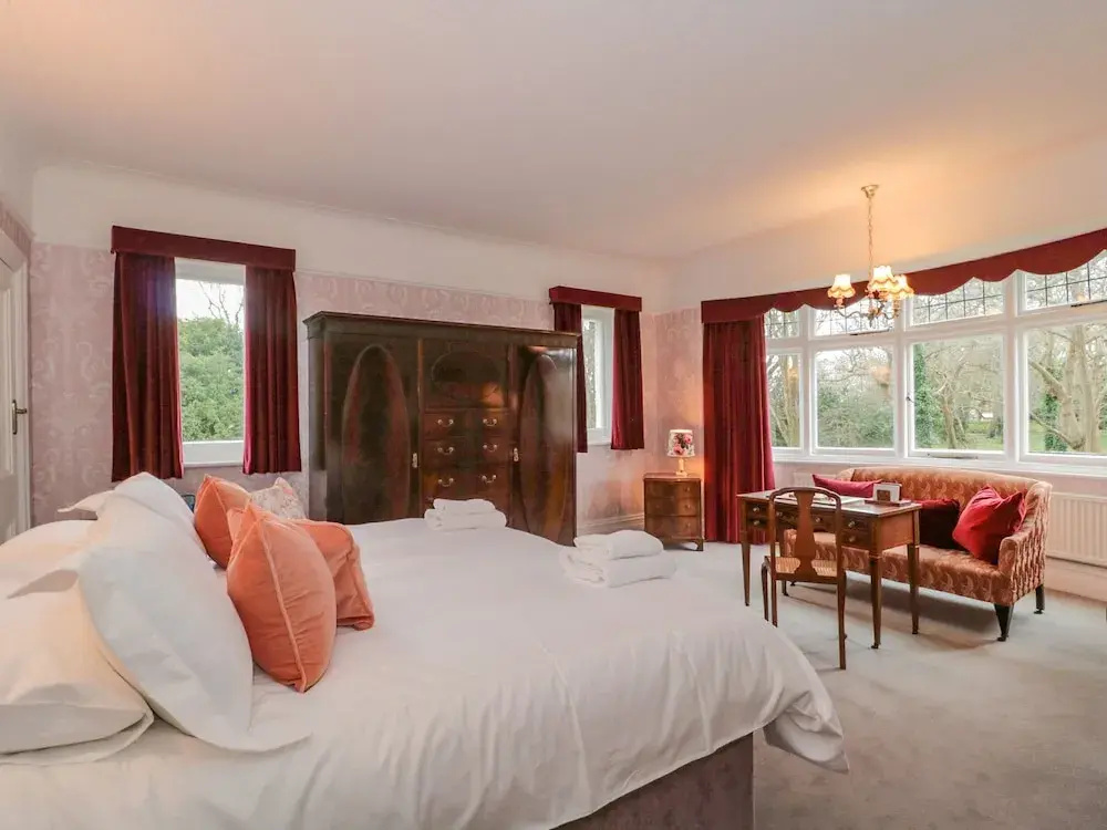 Hotel photo 12