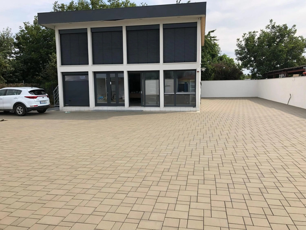 Moderný nový byt s bezplatným parkovaním v objekte