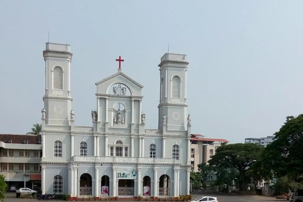 Bombay Residency