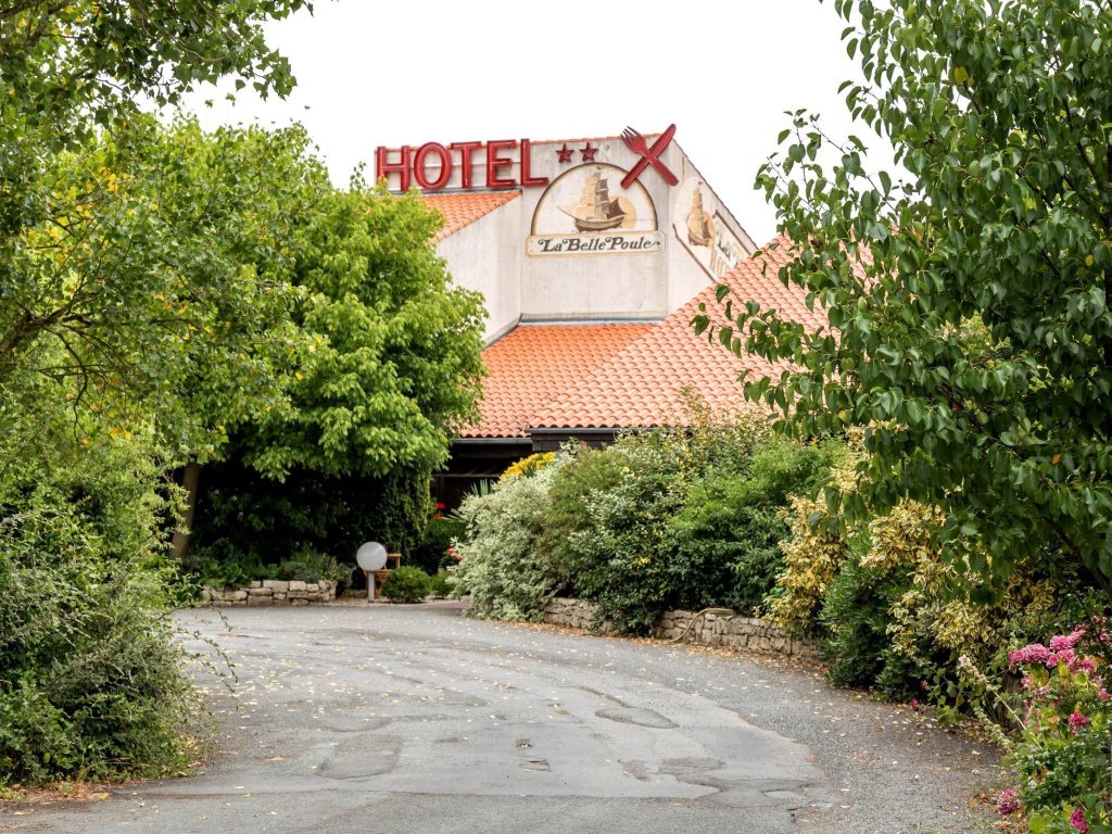 hotel la belle poule