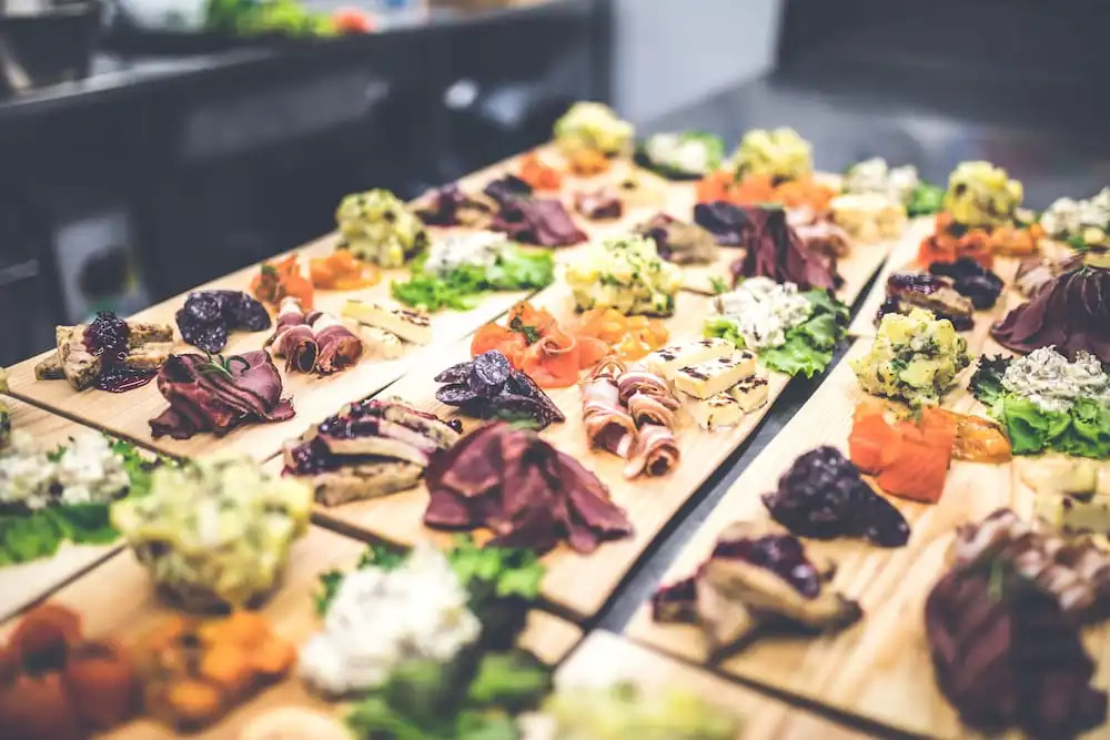 Food & Beverage