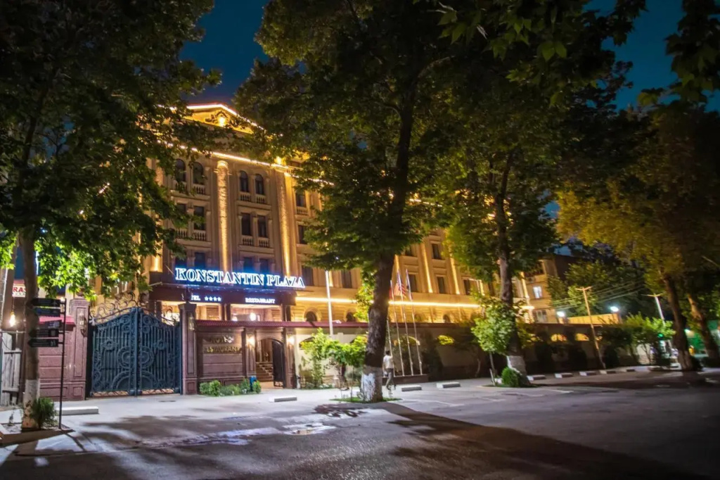 Konstantin Plaza (Константин Плаза) — фото