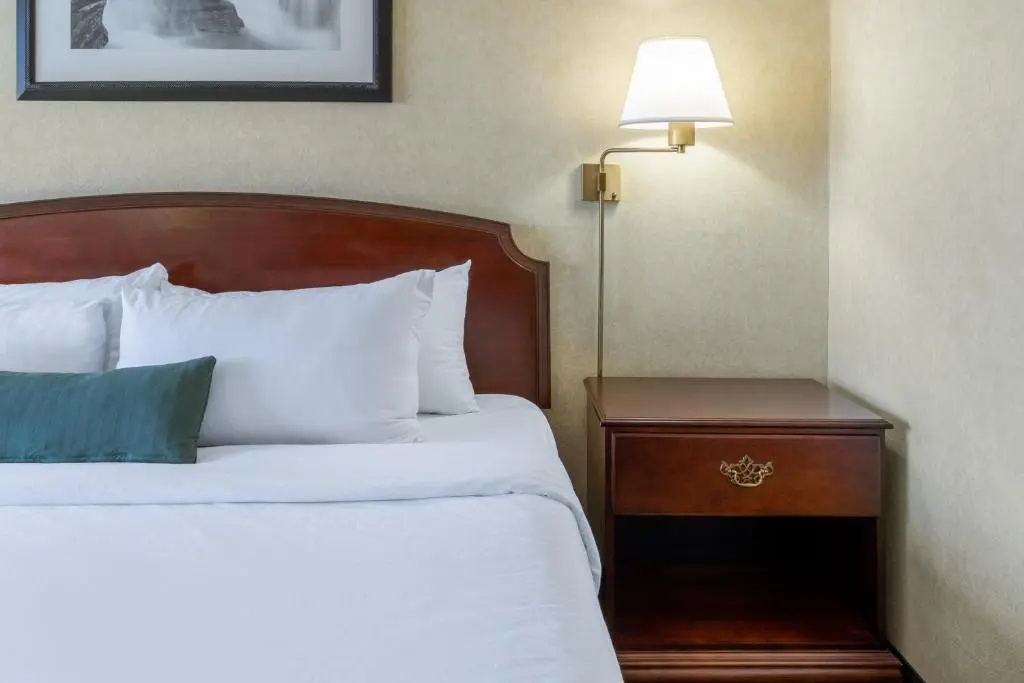 Ramada by Wyndham Reno Hotel and Casino - Chambres