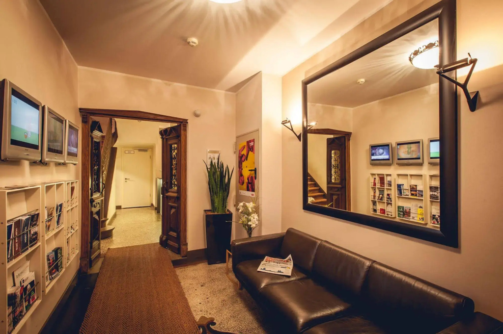 Hotel photo 11