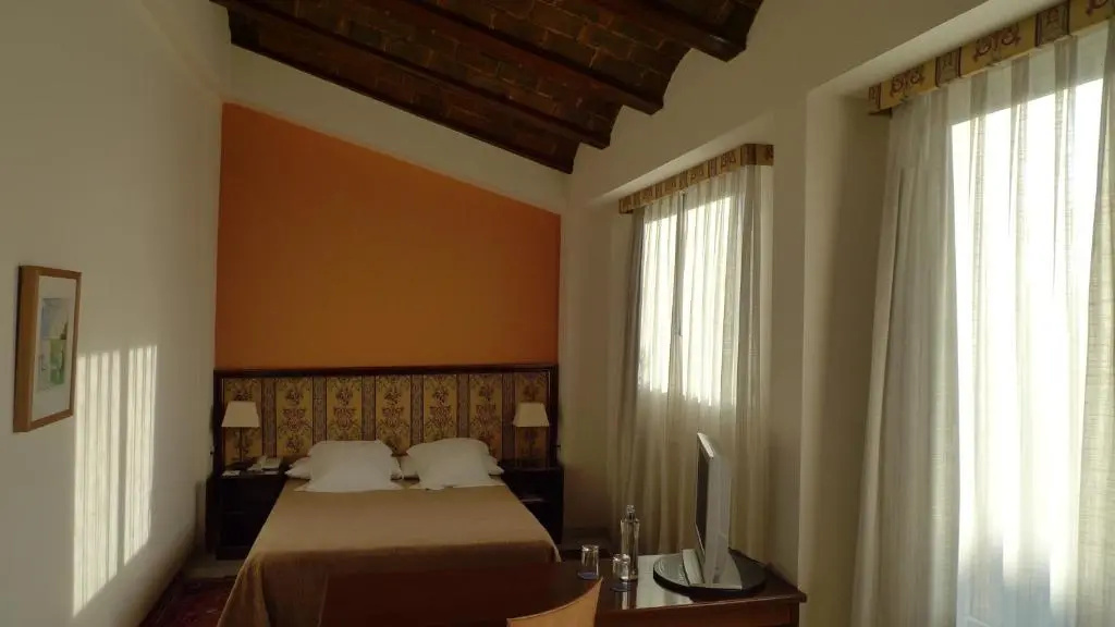 Ad Hoc Monumental Hotel - Chambres