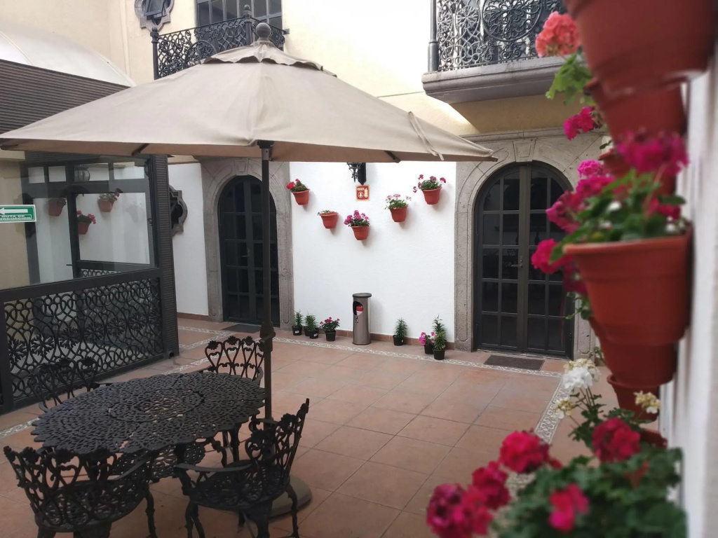 Hotel photo 15