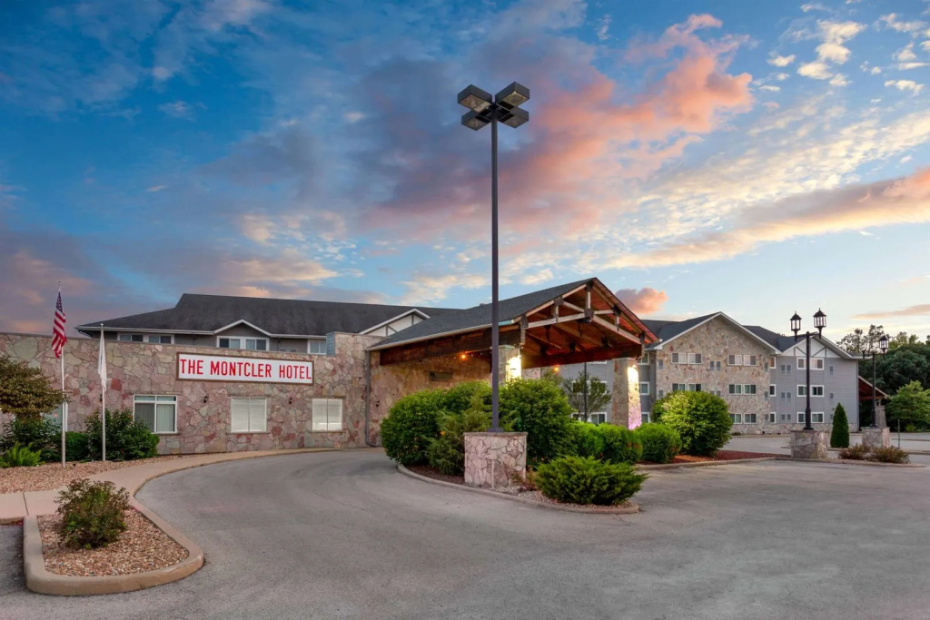 The Montcler Hotel - Redberri Luxury Collection
